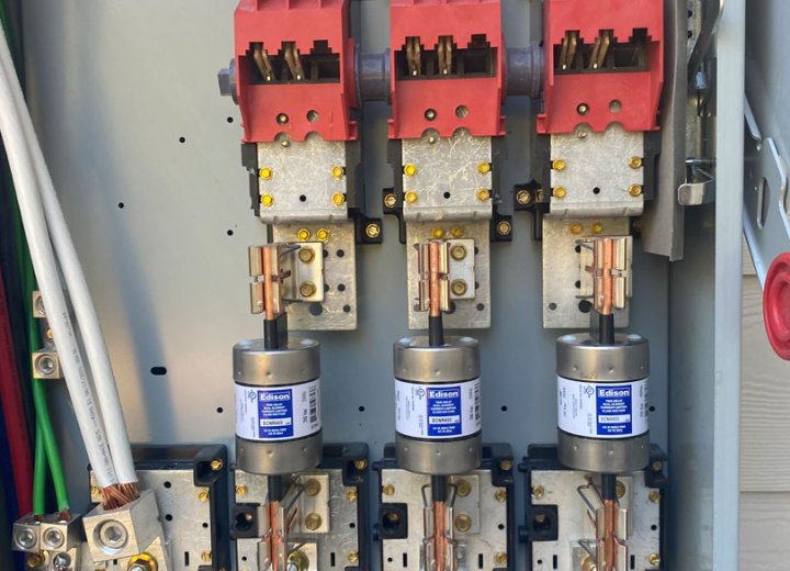 Fed Ex Alliance - New Sort System — Installation of power and data for new sorting system. Fed Ex Alliance - New Sort System — Installation of power and data for new sorting system.